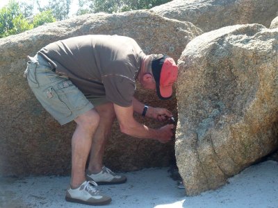 Guy sèche ses bougies